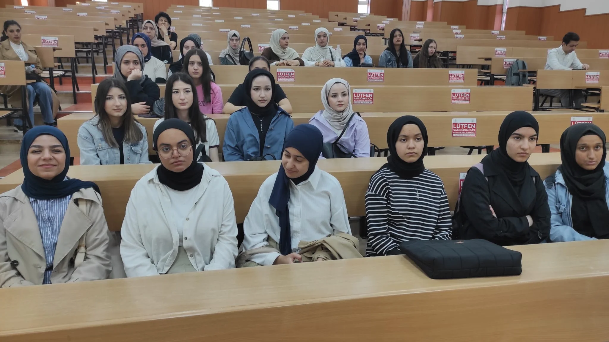 Mümine Hatun Kız Anadolu İmam Hatip Lisesi'nin Fakültemizi Ziyareti